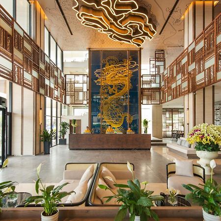 Hotel Soleil Ha Long, Trademark Collection By Wyndham Buitenkant foto