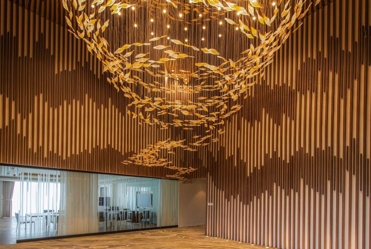 Hotel Soleil Ha Long, Trademark Collection By Wyndham Buitenkant foto