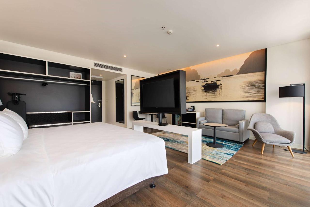 Hotel Soleil Ha Long, Trademark Collection By Wyndham Buitenkant foto
