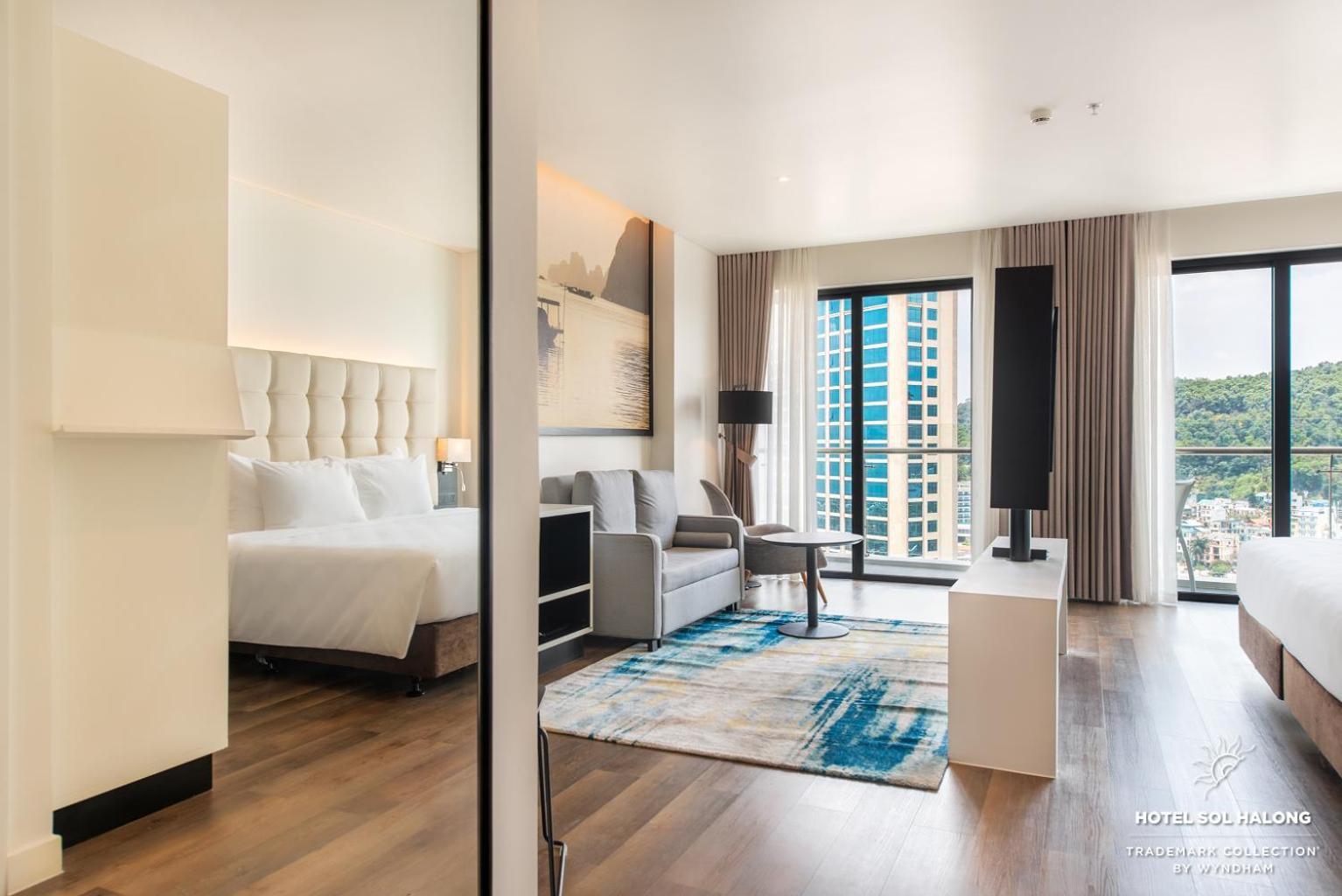 Hotel Soleil Ha Long, Trademark Collection By Wyndham Buitenkant foto